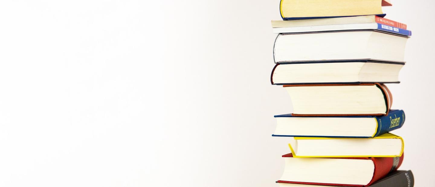 Bücherstapel